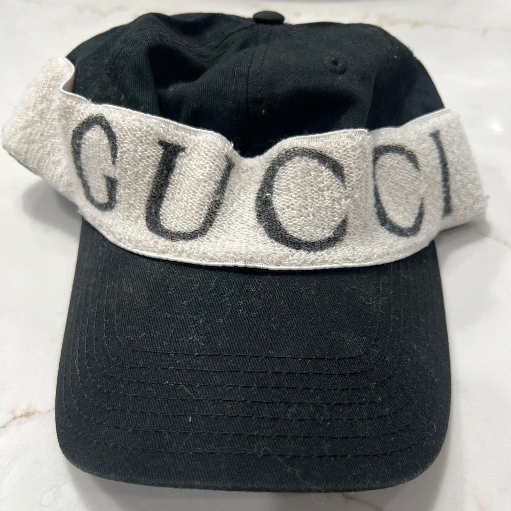 Gucci baseball cap hat in black